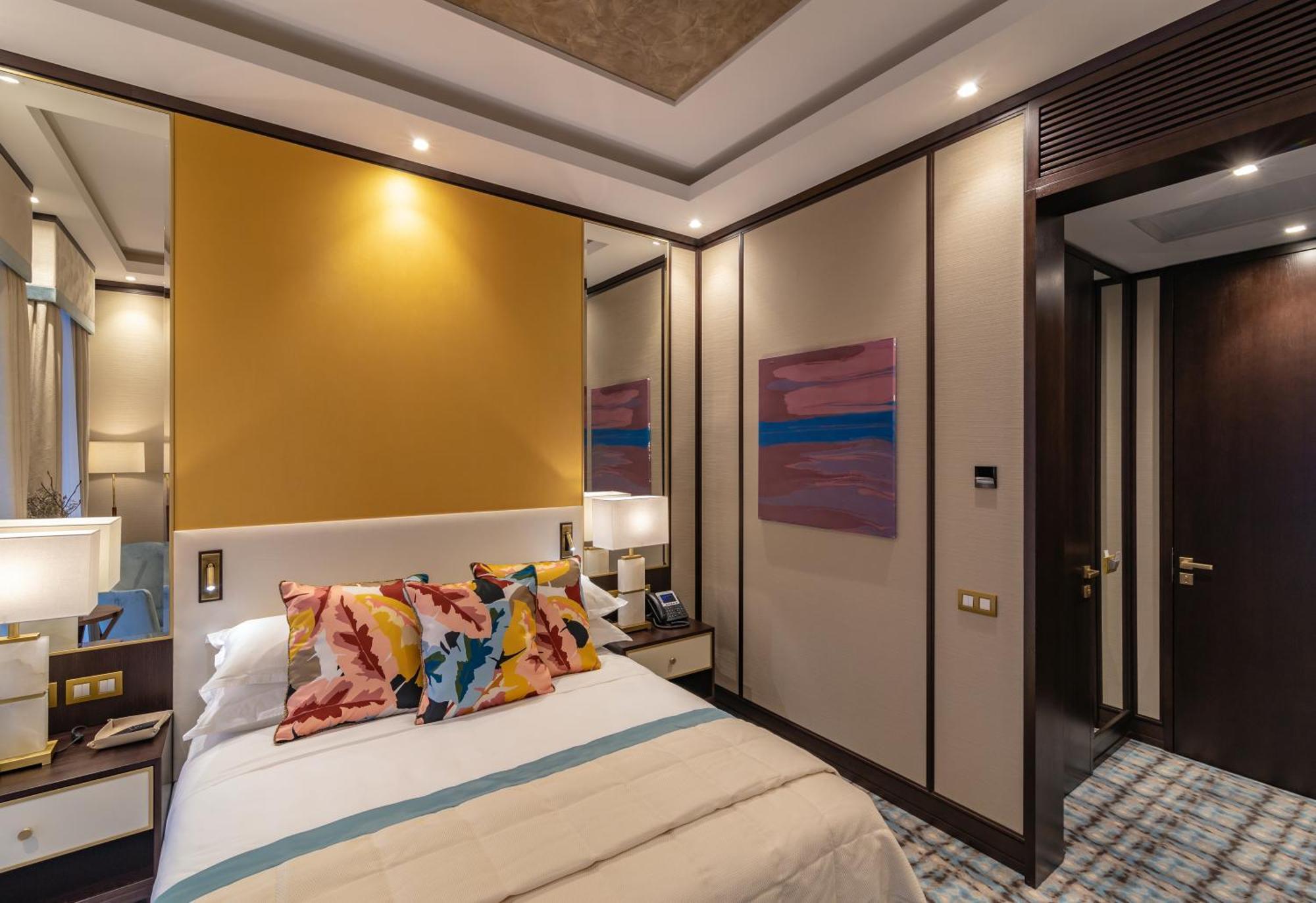 SOHO boutique hotel Dnipro Chambre photo