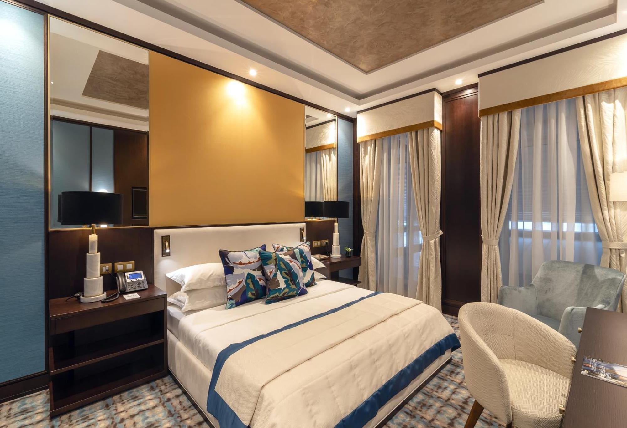 SOHO boutique hotel Dnipro Chambre photo