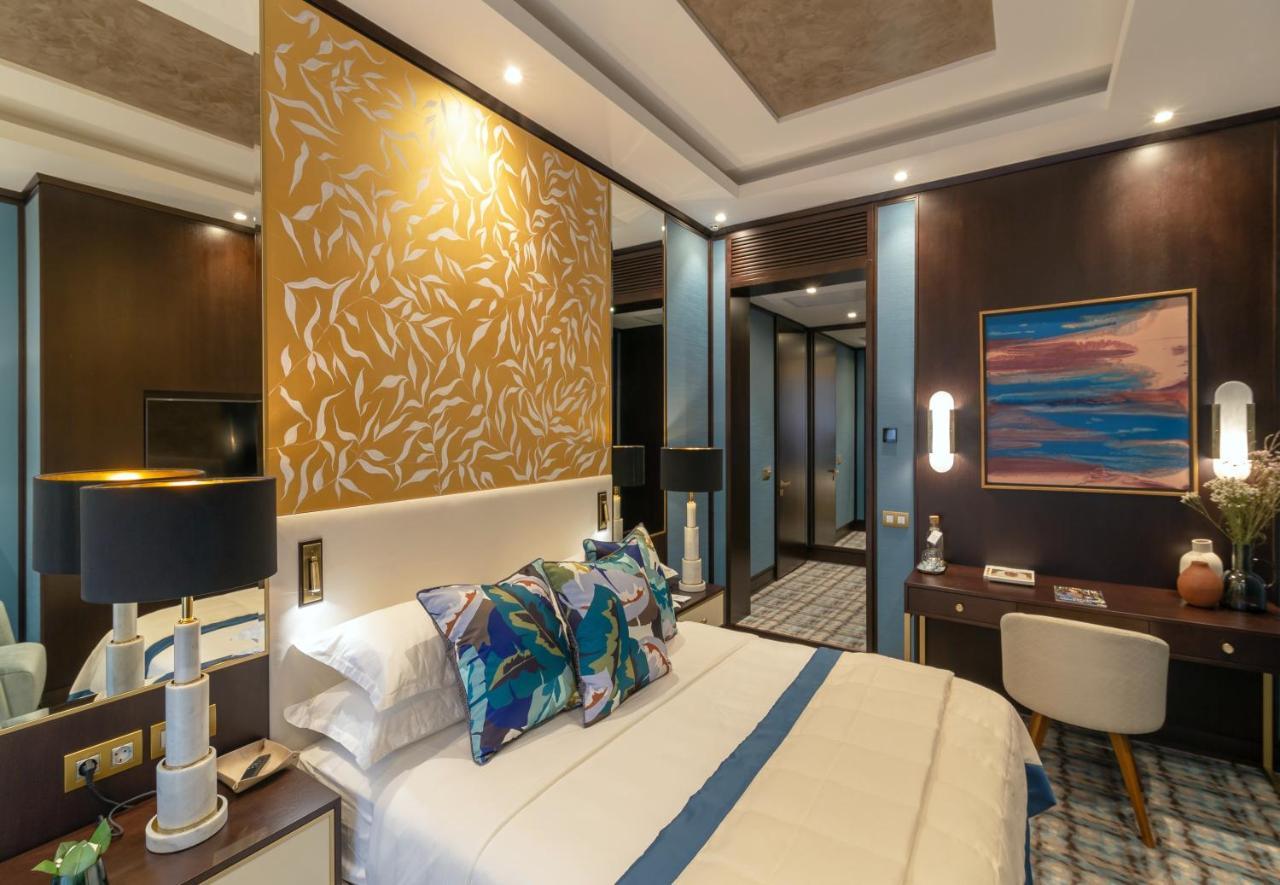 SOHO boutique hotel Dnipro Extérieur photo