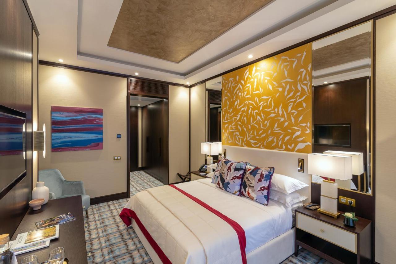 SOHO boutique hotel Dnipro Extérieur photo