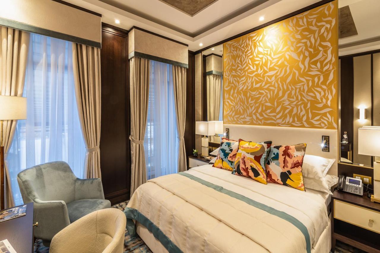 SOHO boutique hotel Dnipro Extérieur photo