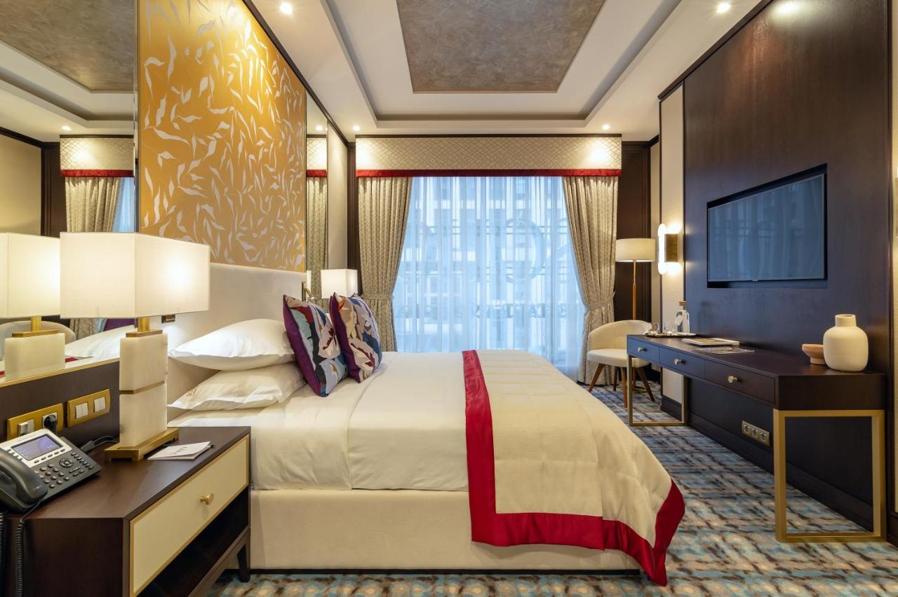 SOHO boutique hotel Dnipro Extérieur photo